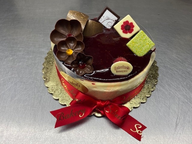 Black Currant Cheesecake